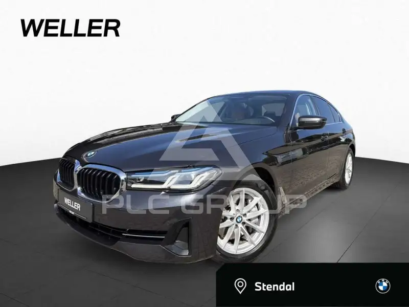 2023 BMW 530