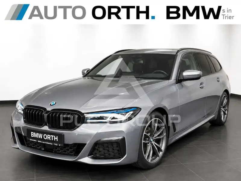 2023 BMW 530