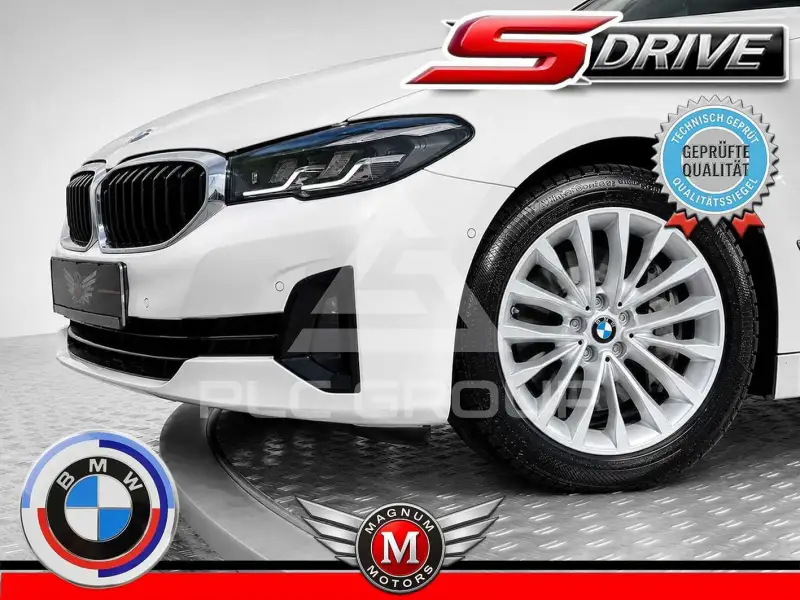 2023 BMW 530