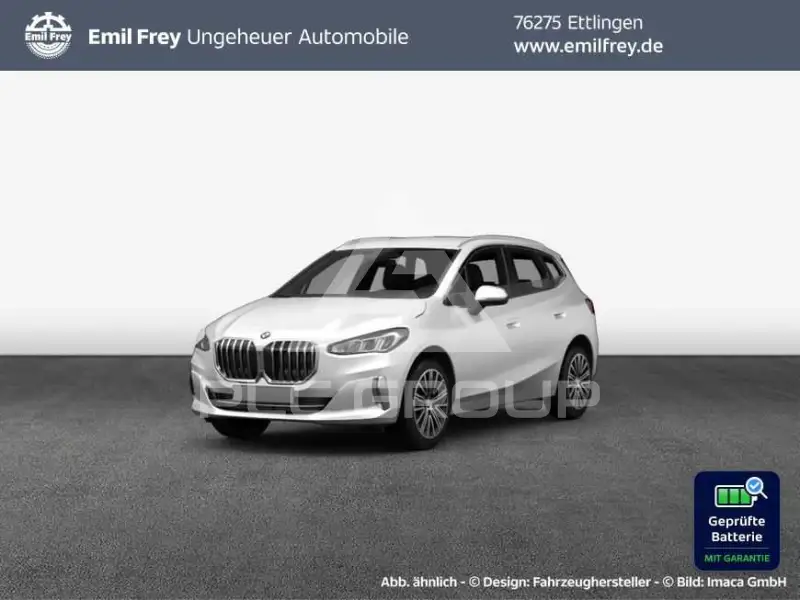 2023 BMW 230