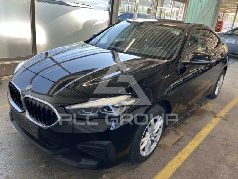 2023 BMW 218