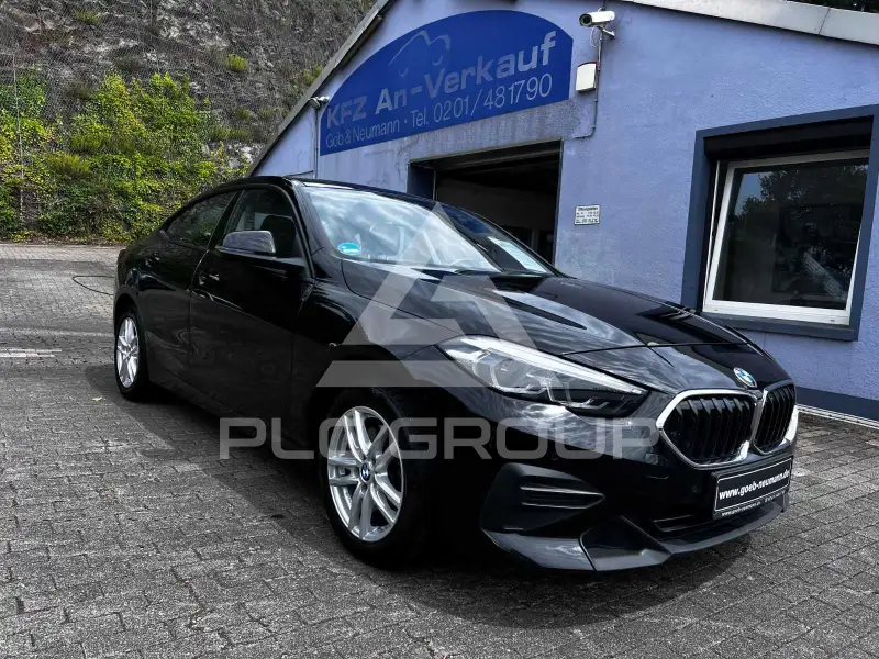 2023 BMW 218