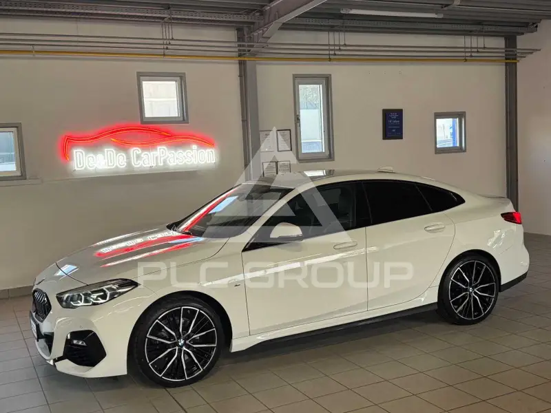 2023 BMW 218