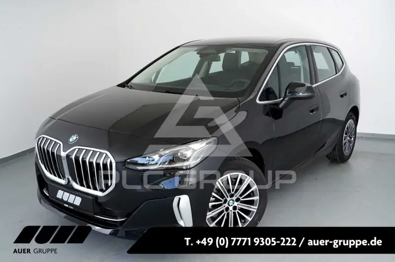 2023 BMW 218