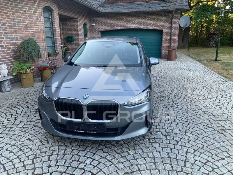 2023 BMW 218
