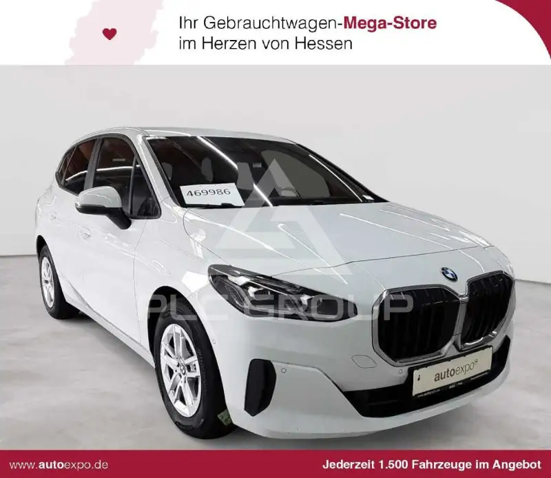 2023 BMW 218
