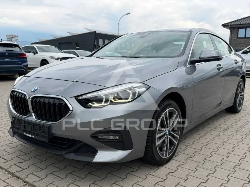 2023 BMW 218