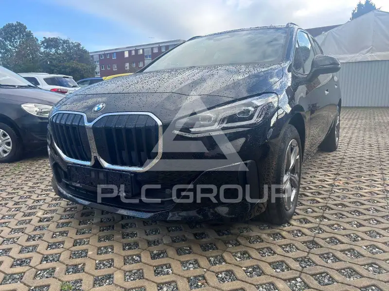 2023 BMW 218