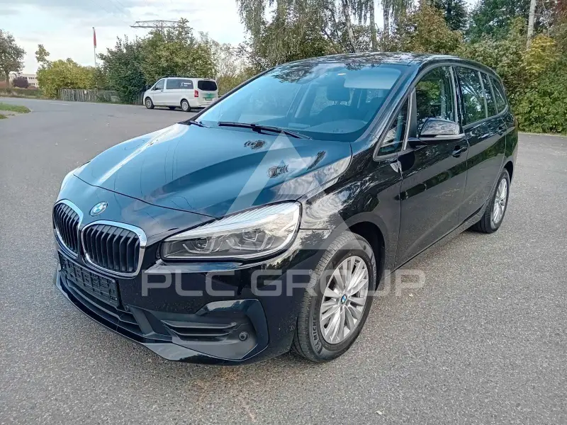 2023 BMW 218