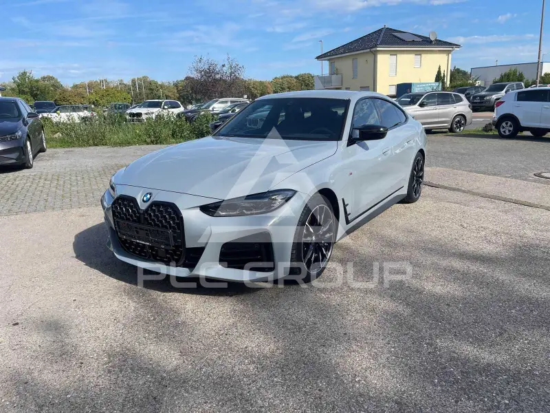 2023 BMW M440
