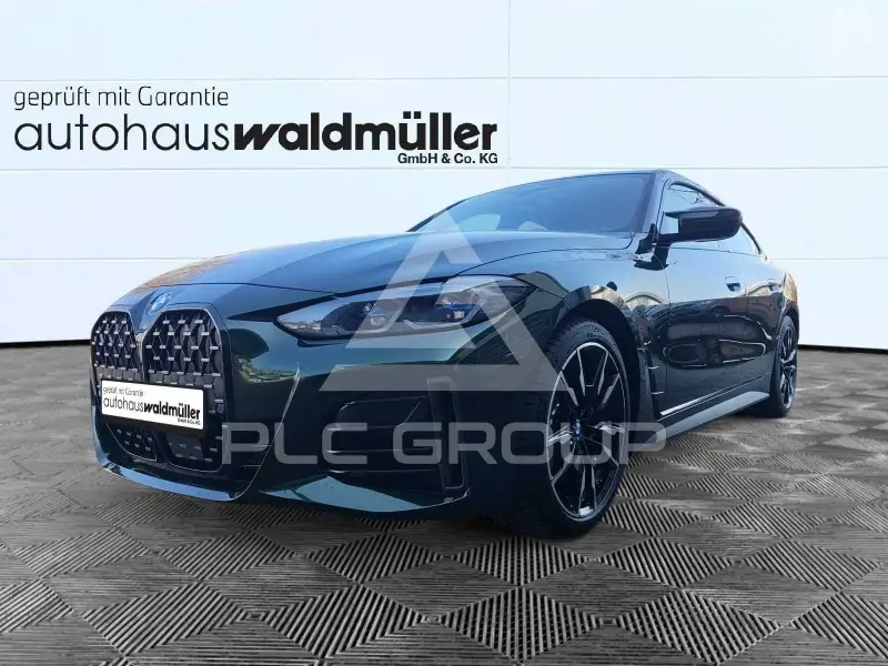 2023 BMW M4