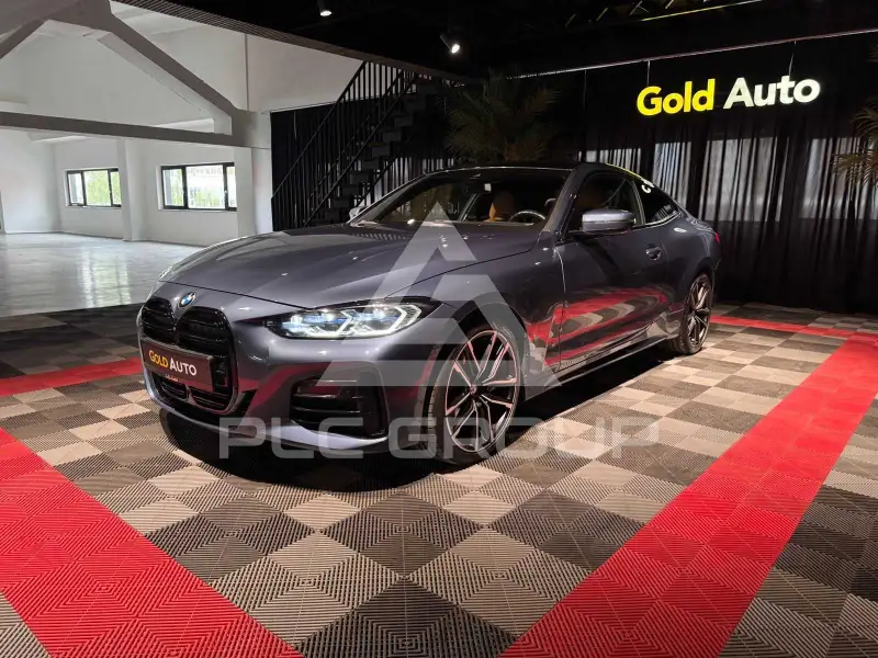 2023 BMW M4