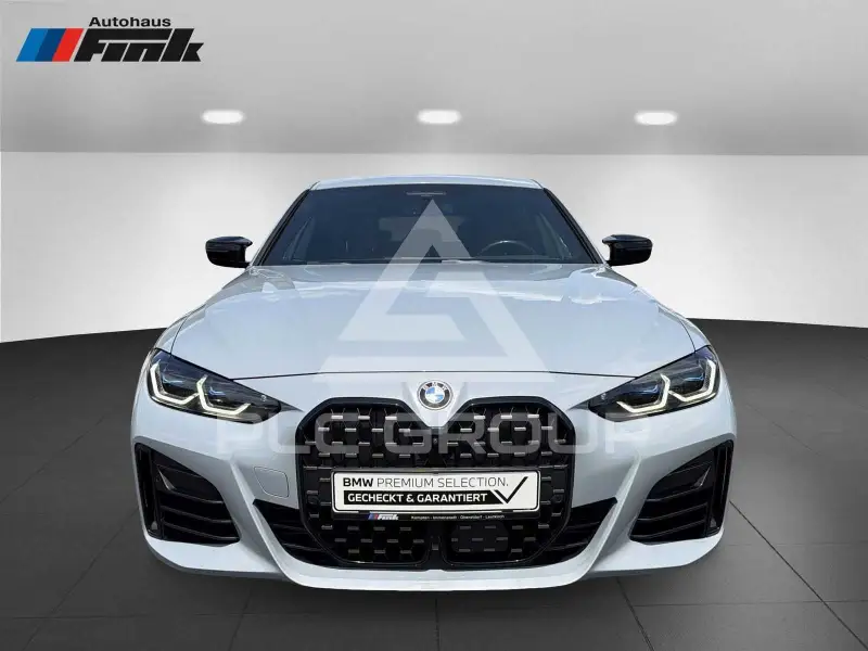 2023 BMW M4