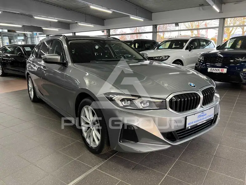 2023 BMW 320