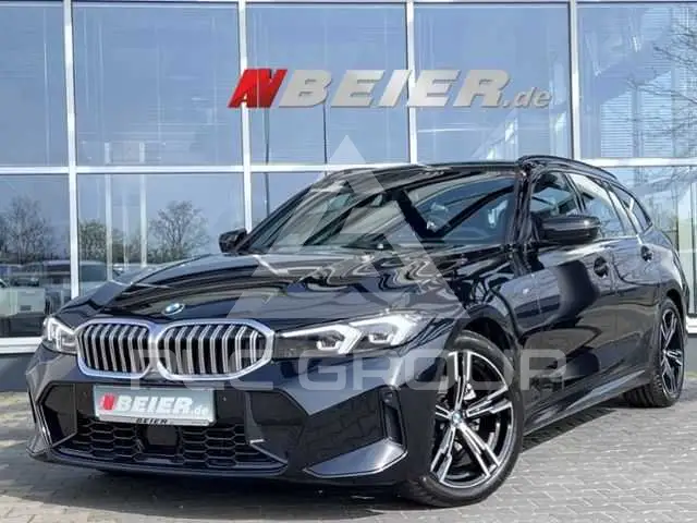 2023 BMW 320