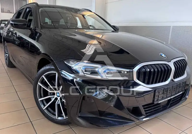 2023 BMW 320