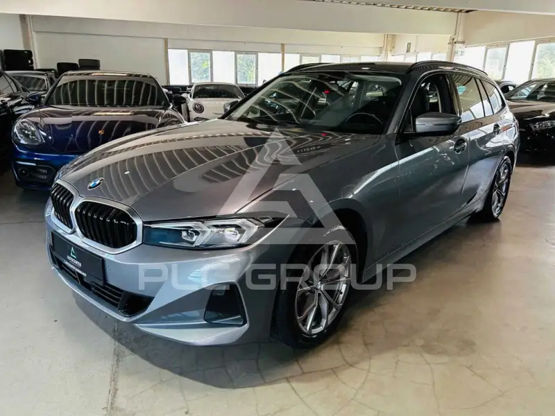 2023 BMW 320