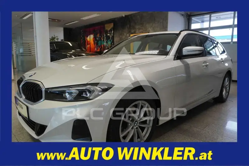 2023 BMW 320