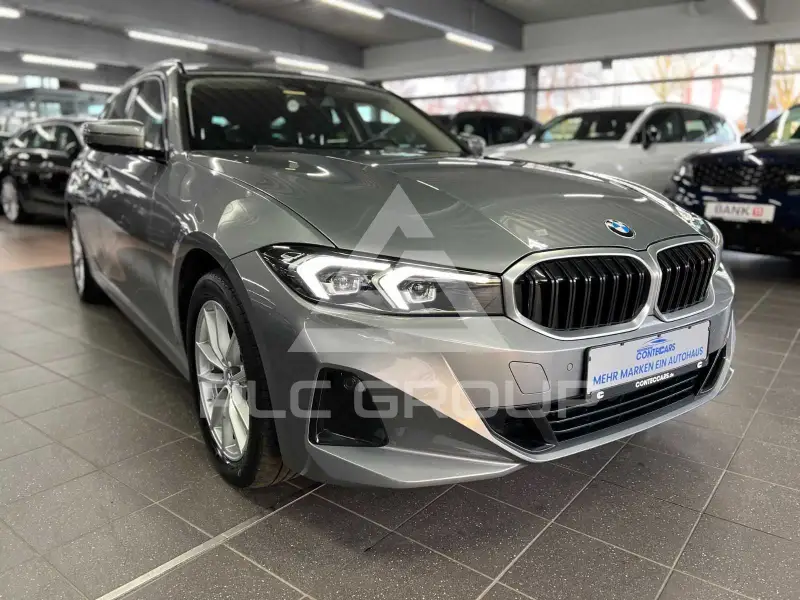 2023 BMW 320