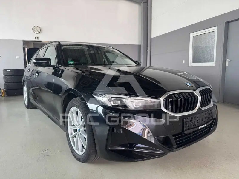 2023 BMW 320