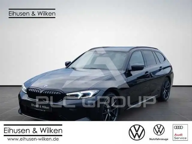 2023 BMW 320