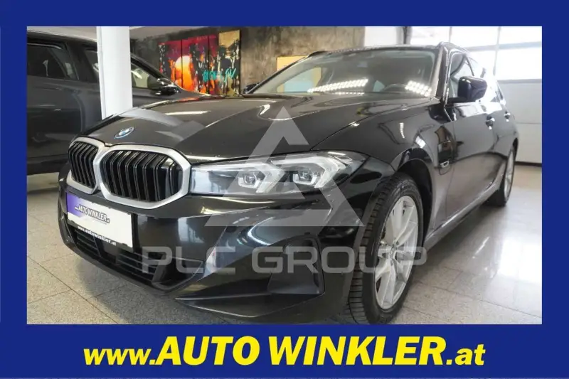 2023 BMW 320