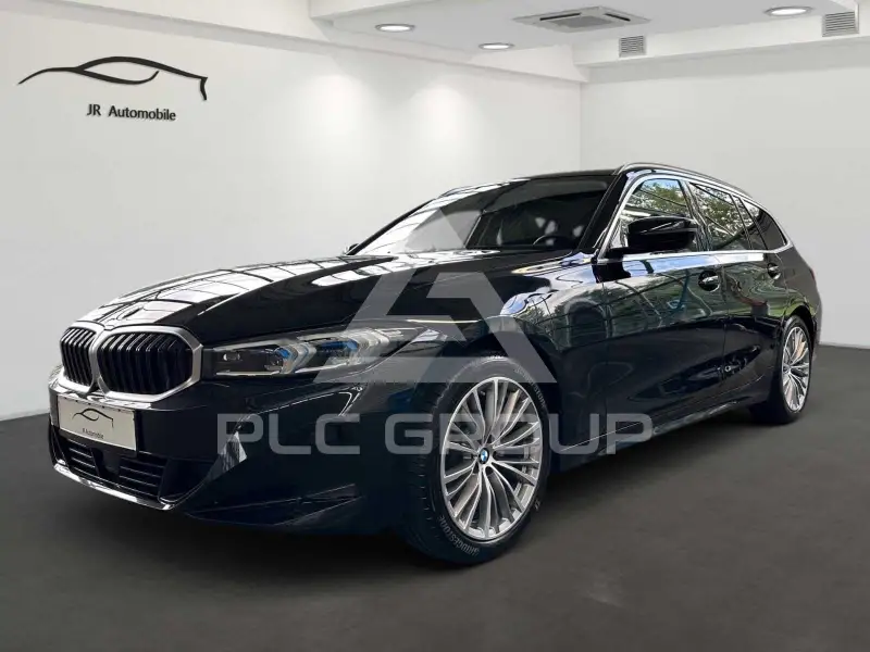 2023 BMW 320