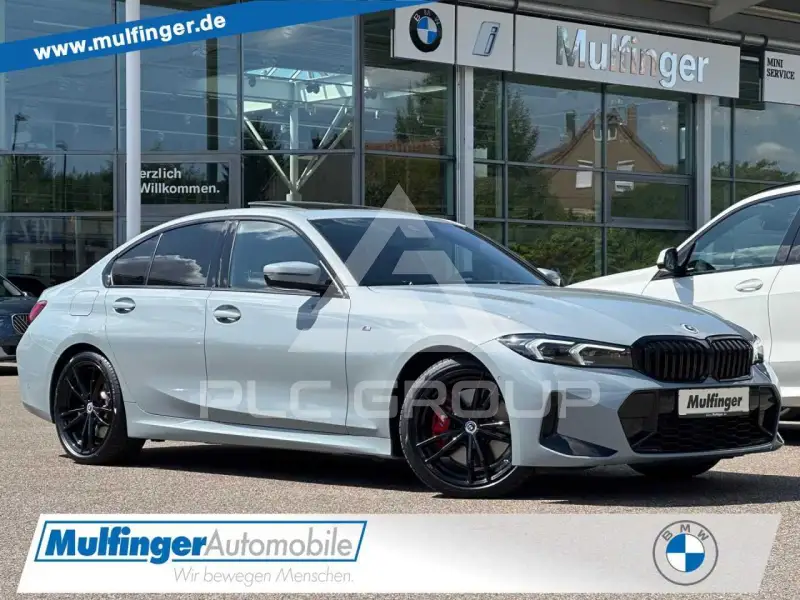 2023 BMW 320