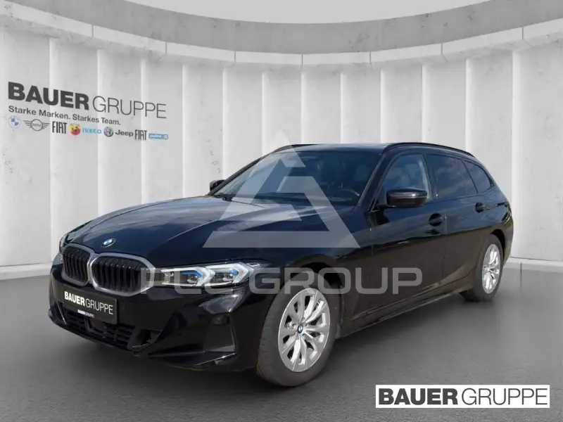 2023 BMW 320