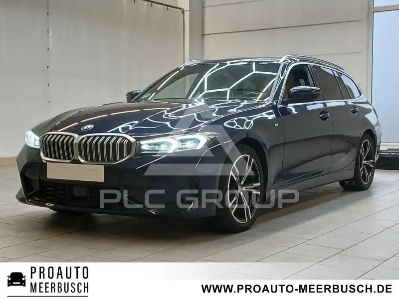 2023 BMW 320
