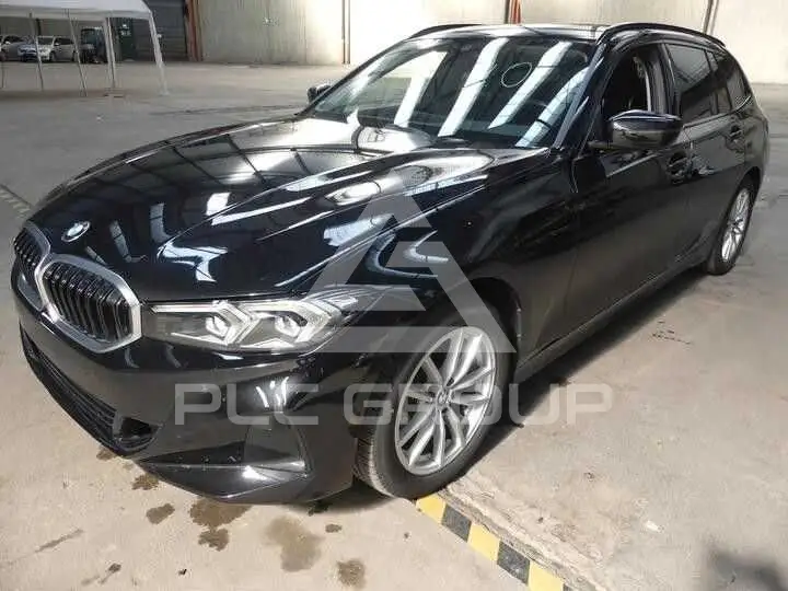 2023 BMW 320