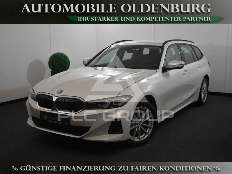 2023 BMW 320
