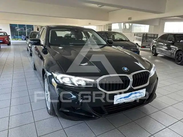 2023 BMW 320