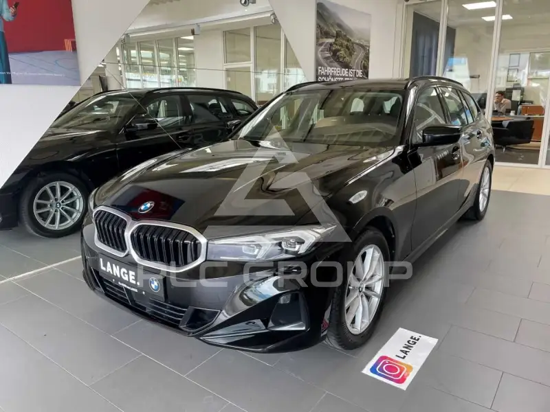 2023 BMW 320