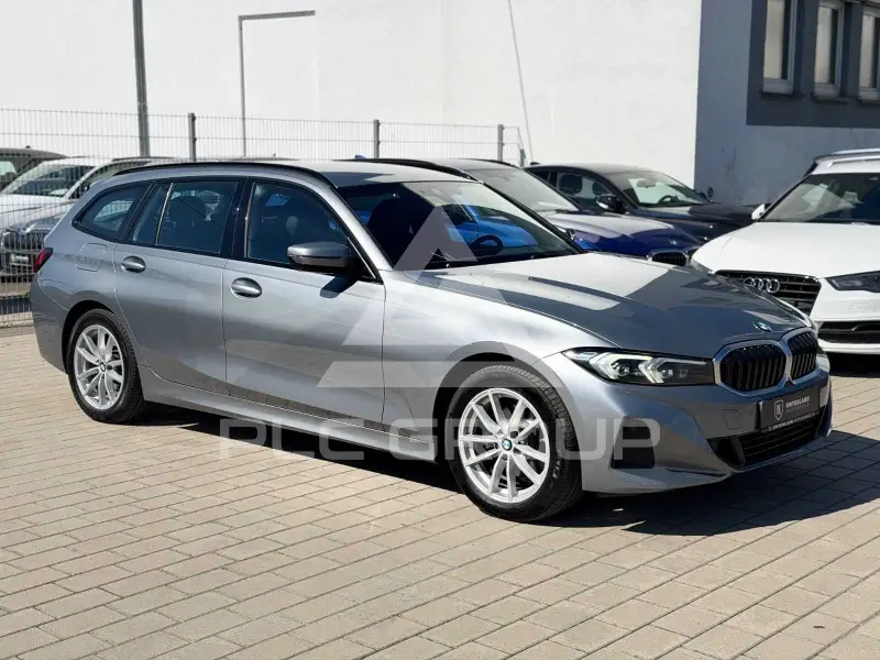 2023 BMW 320