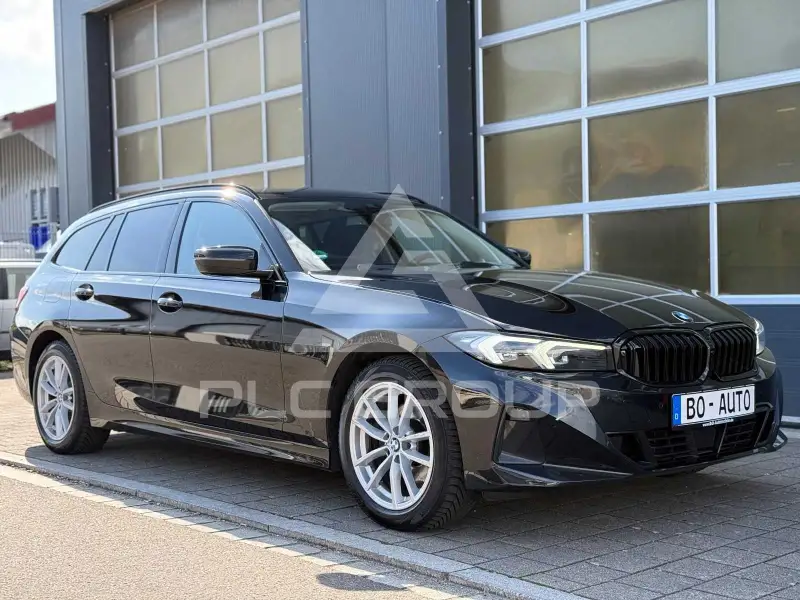 2023 BMW 320