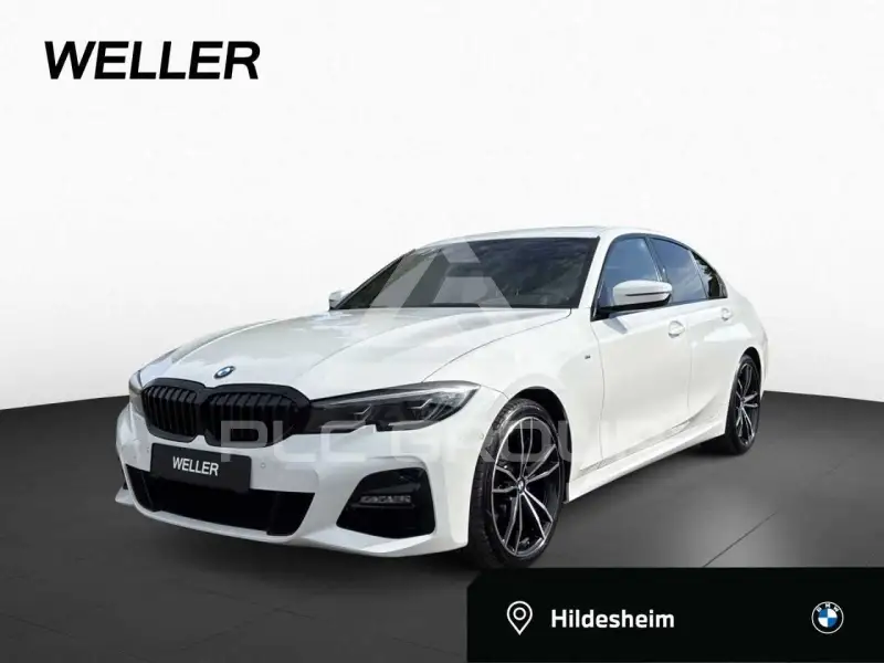 2023 BMW 320