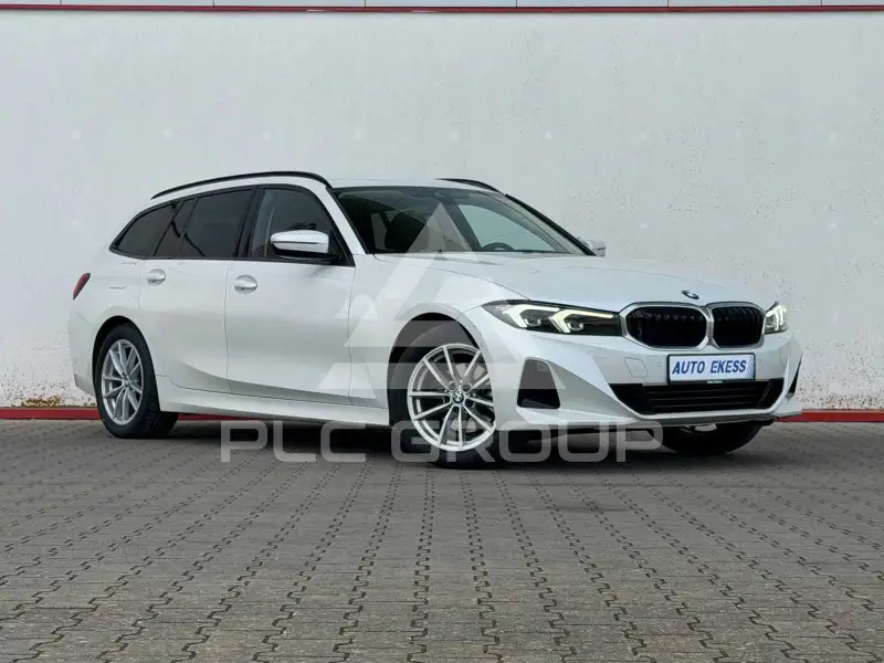 2023 BMW 320