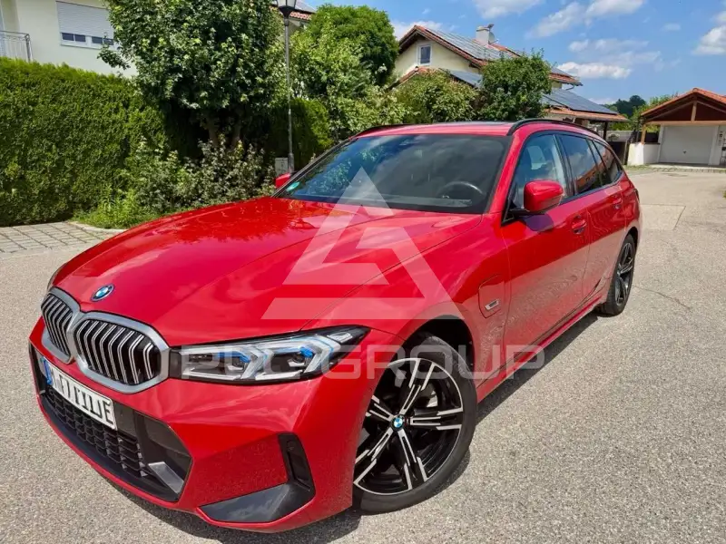 2023 BMW 330