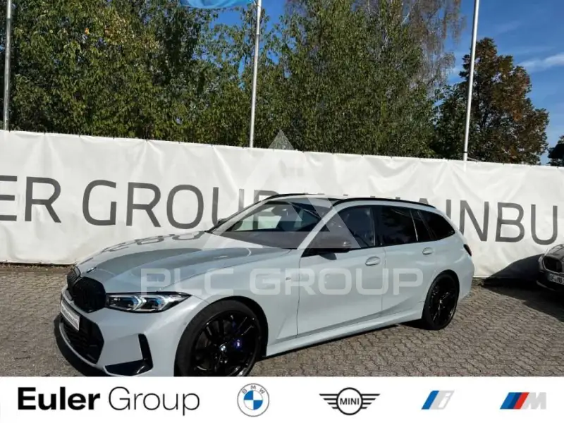 2023 BMW 330