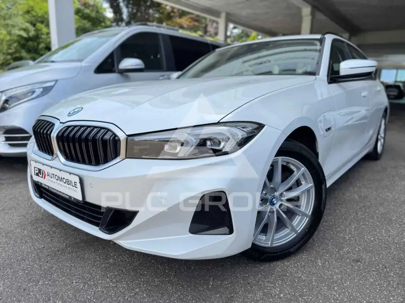 2023 BMW 330