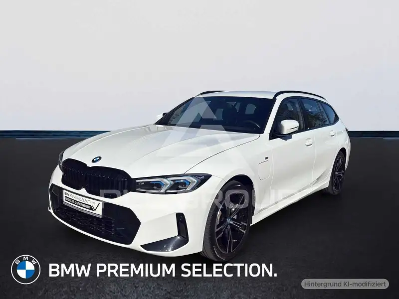 2023 BMW 330
