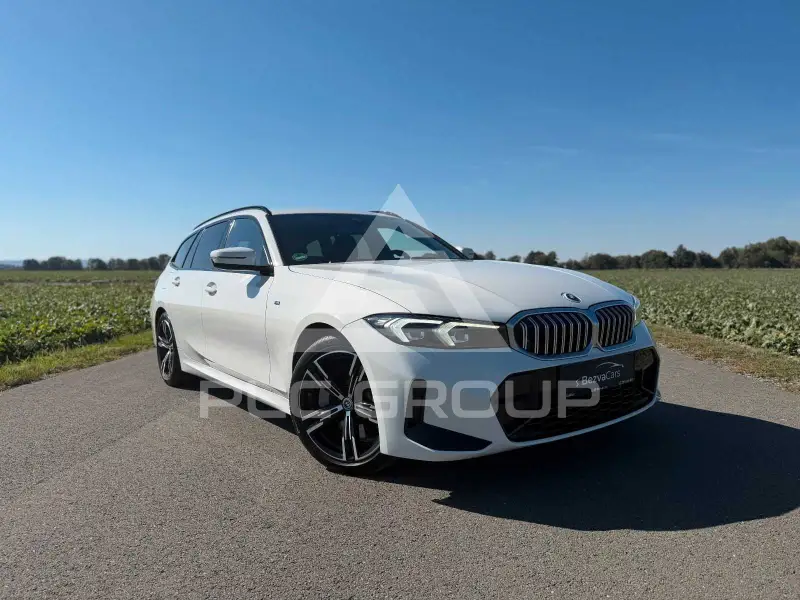 2023 BMW 330