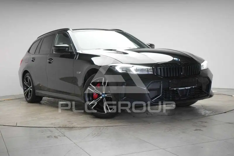 2023 BMW 330