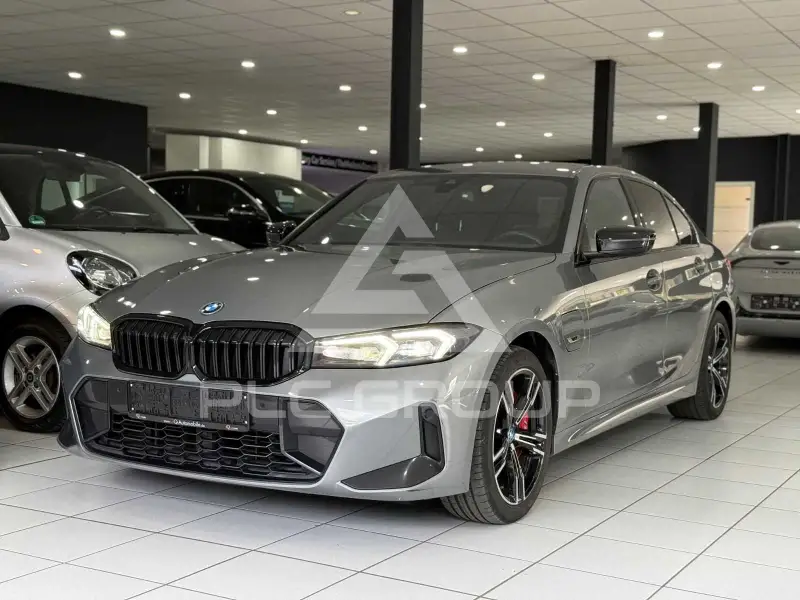 2023 BMW 330