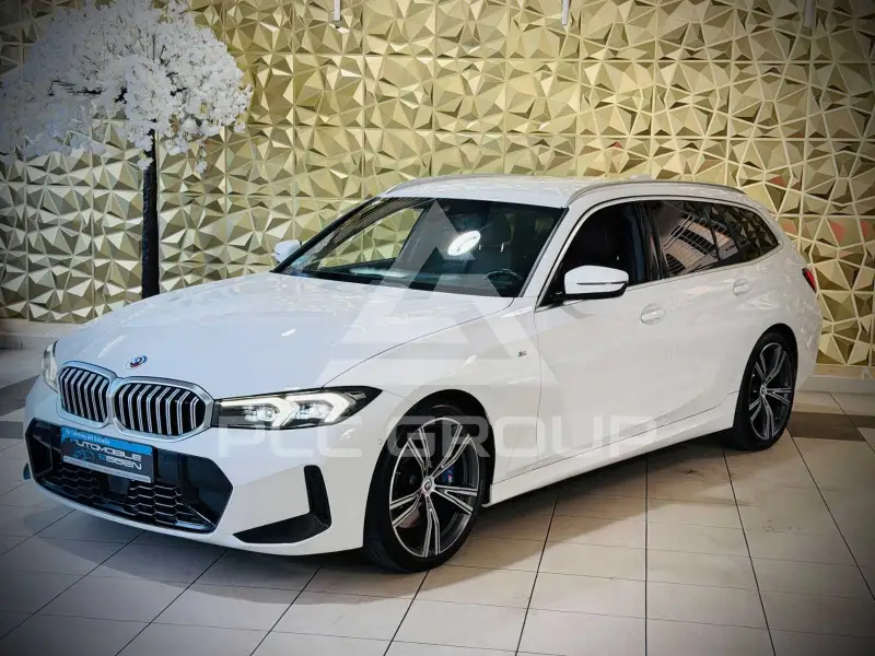 2023 BMW 330