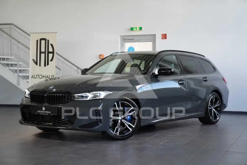 2023 BMW 330