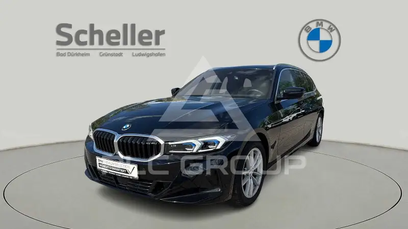 2023 BMW 330