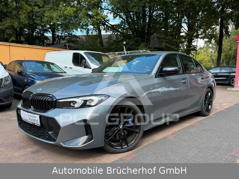 2023 BMW 330