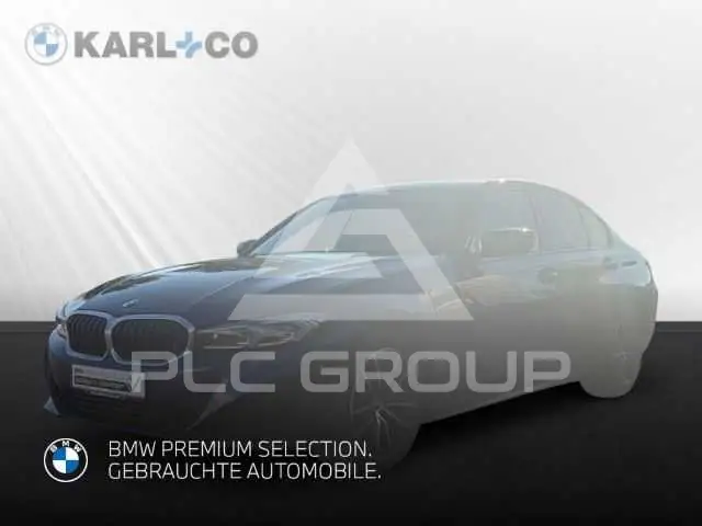 2023 BMW 330